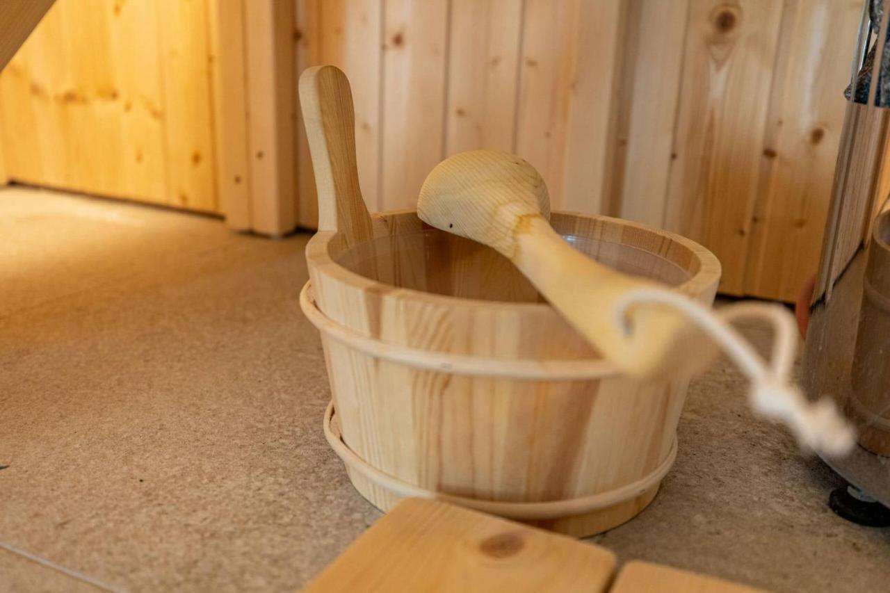 Aszuvilag Rezidencia With Sauna & Jacuzzi Legyesbenye Εξωτερικό φωτογραφία