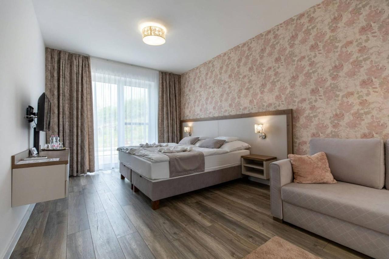 Aszuvilag Rezidencia With Sauna & Jacuzzi Legyesbenye Εξωτερικό φωτογραφία
